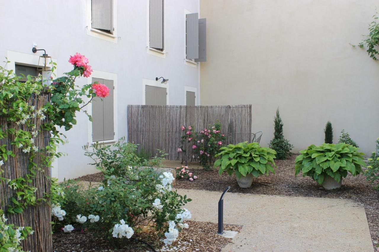 Ferienwohnung Entre Les Sorgues Ardoise LʼIsle-sur-la-Sorgue Exterior foto
